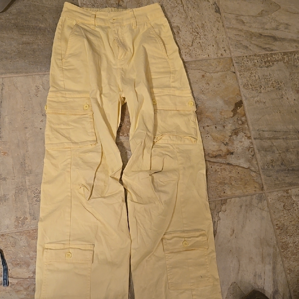 Butter Yellow Cargo Pants Xxs